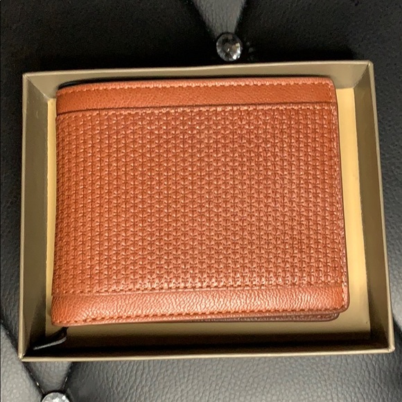 Trafalgar Other - 🎉HP🎉NWT Trafalgar Men’s Wallet